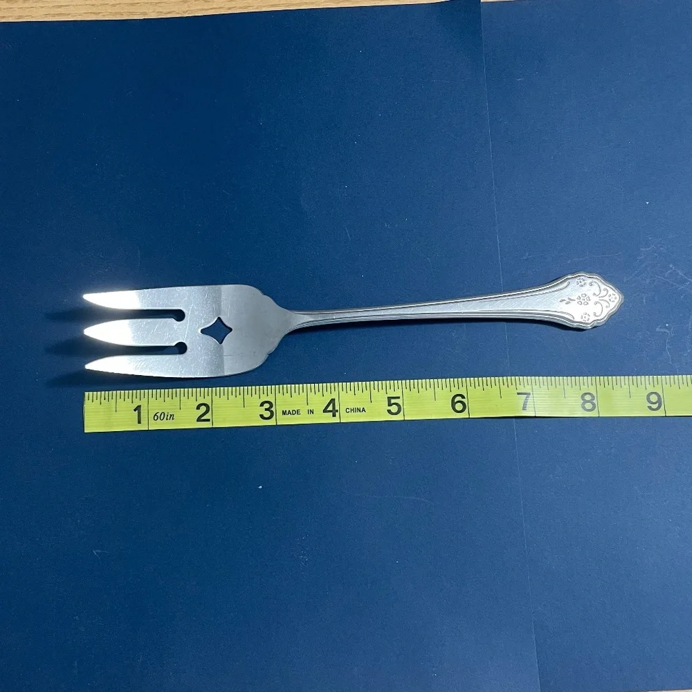 Vintage Oneida Flatware Lakewood Pattern Meat Fork Slotted Spoon Serving Spoon